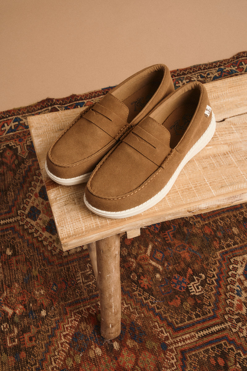 Classic Camel – Bracken Brands